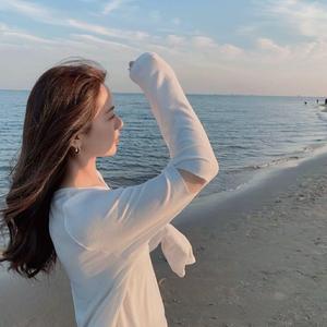 阴影黄片日逼的
